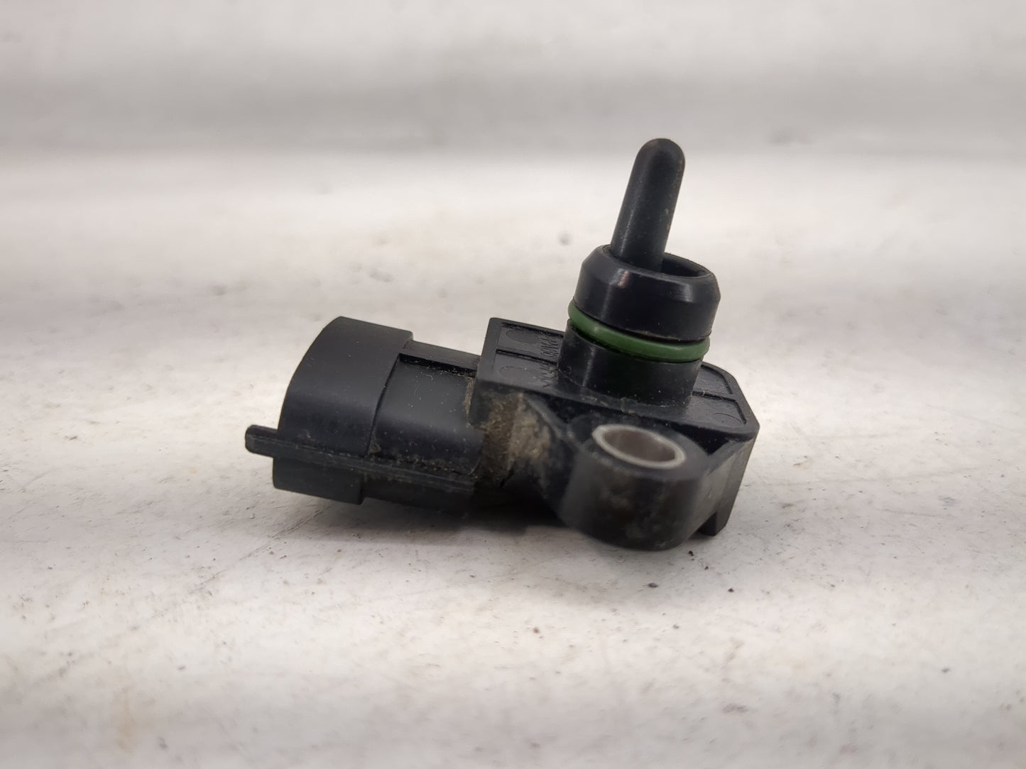 2010-2012 Hyundai Santa Fe Mass Air Flow Meter Maf 1489749 - Oemusedautoparts1.com