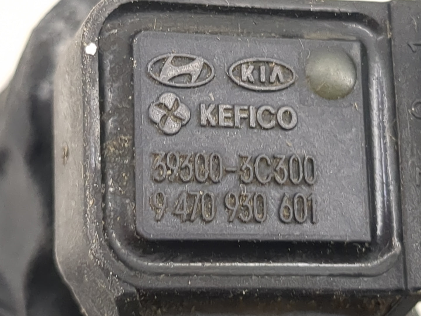 2010-2012 Hyundai Santa Fe Mass Air Flow Meter Maf 1489749 - Oemusedautoparts1.com