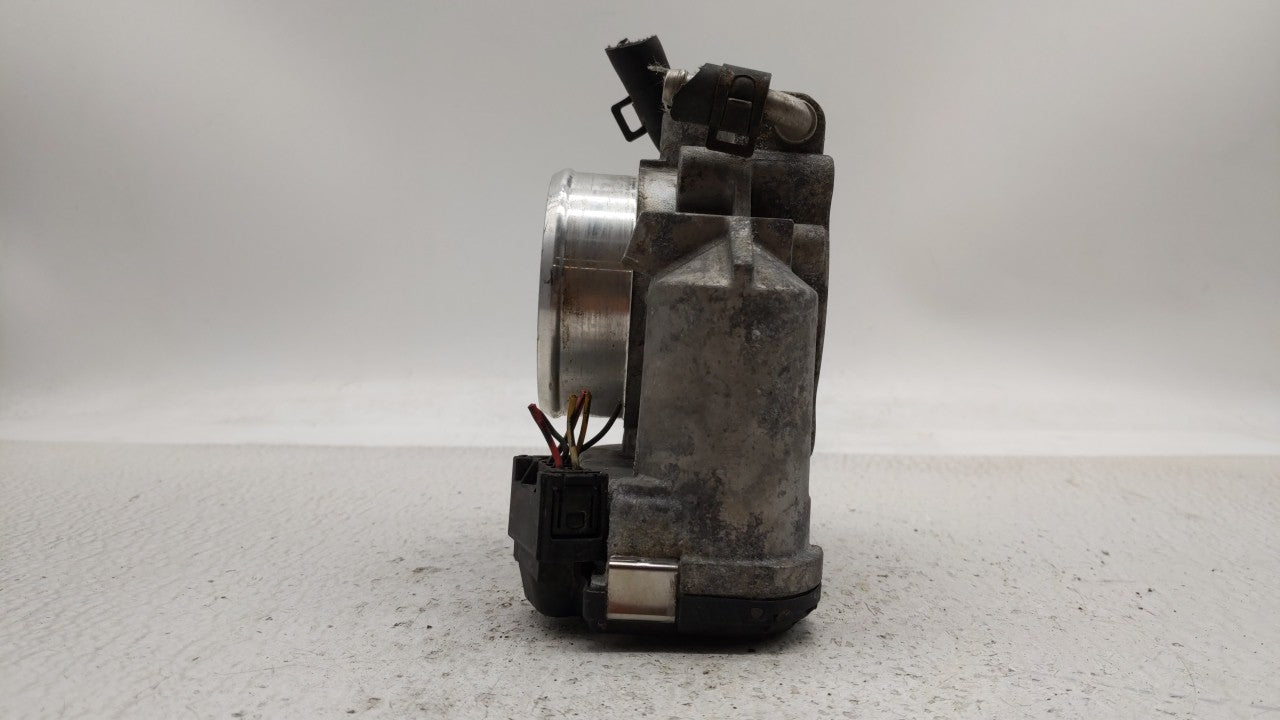 2010-2012 Hyundai Santa Fe Throttle Body P/N:35100-25400 35100-25200 Fits Fits 2006 2007 2008 2009 2010 2011 2012 2013 OEM U