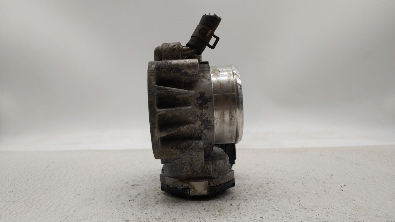 2010-2012 Hyundai Santa Fe Throttle Body P/N:35100-25400 35100-25200 Fits Fits 2006 2007 2008 2009 2010 2011 2012 2013 OEM U