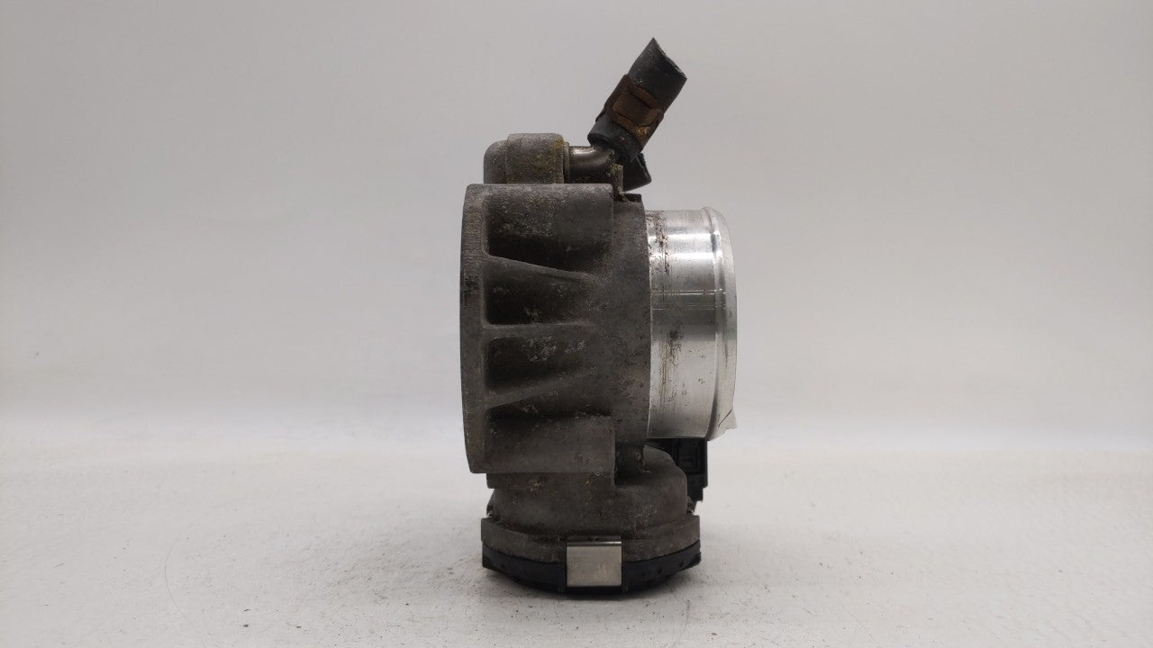 2010-2012 Hyundai Santa Fe Throttle Body P/N:35100-25400 35100-25200 Fits Fits 2006 2007 2008 2009 2010 2011 2012 2013 OEM U