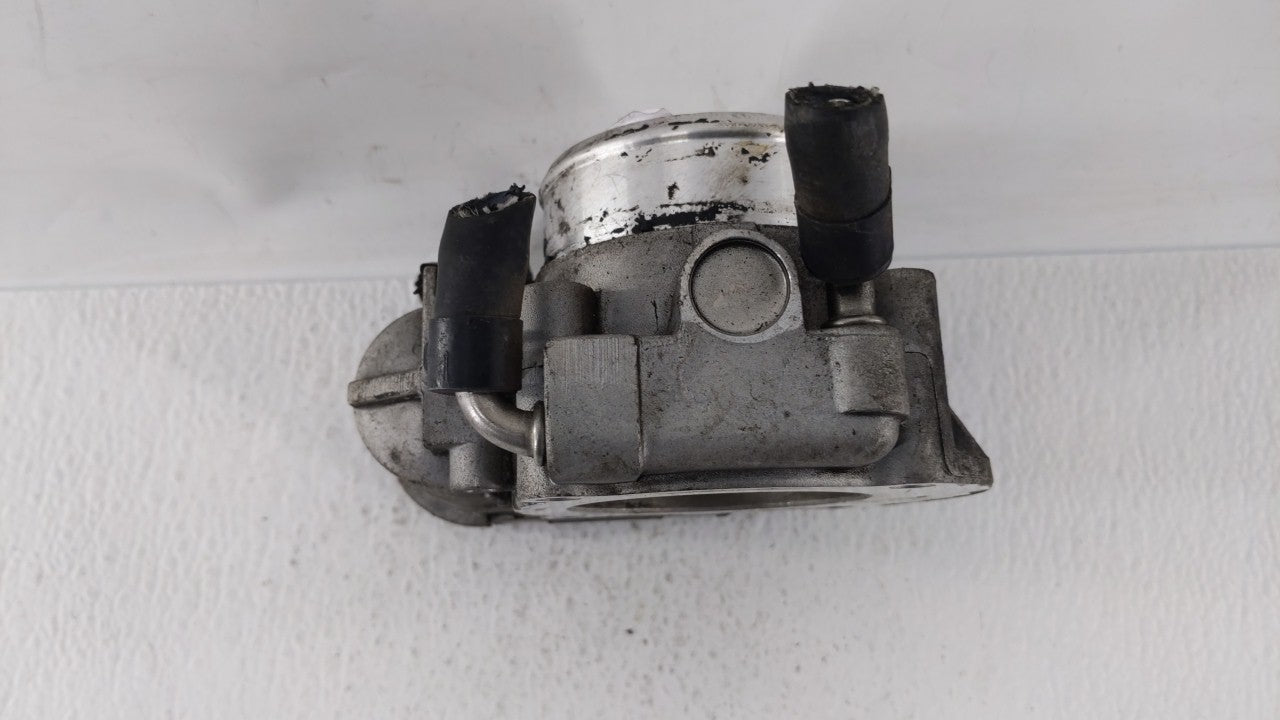 2010-2012 Hyundai Santa Fe Throttle Body P/N:35100-25400 35100-25200 Fits Fits 2006 2007 2008 2009 2010 2011 2012 2013 OEM U