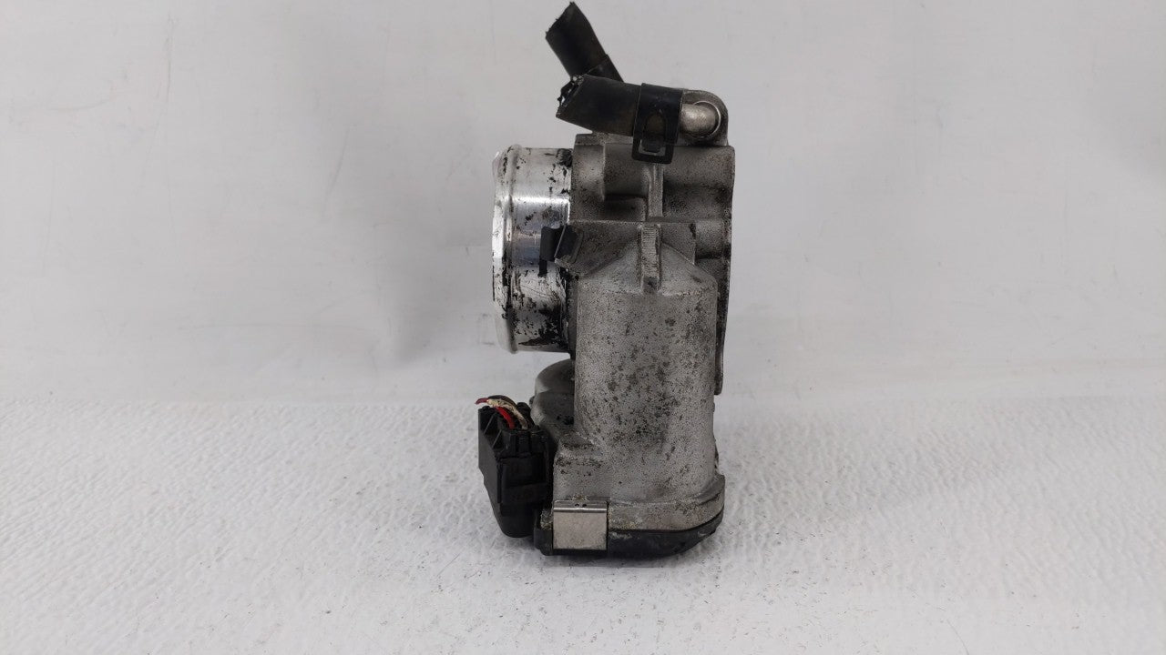 2010-2012 Hyundai Santa Fe Throttle Body P/N:35100-25400 35100-25200 Fits Fits 2006 2007 2008 2009 2010 2011 2012 2013 OEM U