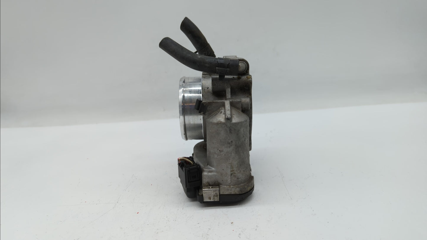 2010-2012 Hyundai Santa Fe Throttle Body P/N:35100-25400 35100-25200 Fits Fits 2006 2007 2008 2009 2010 2011 2012 2013 OEM U