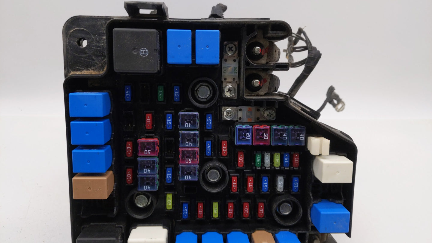 2010-2012 Hyundai Santa Fe Fusebox Fuse Box Panel Relay Module P/N:91115-2B050 91950-2B710 Fits Fits 2010 2011 2012 OEM Used