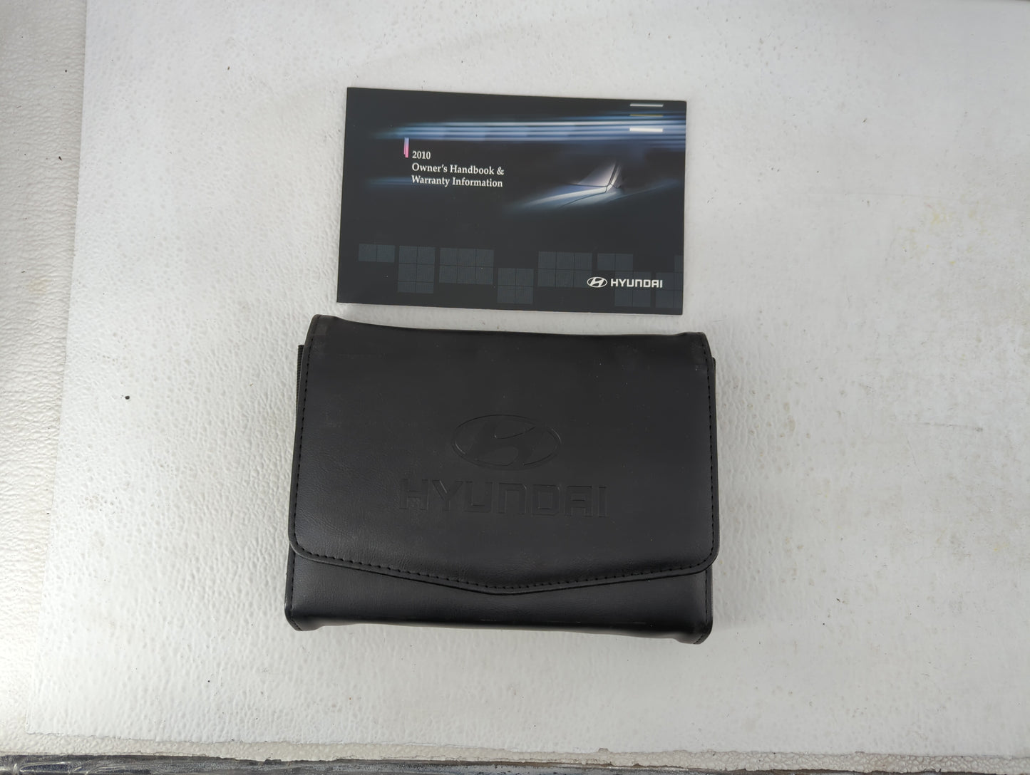 2010 Hyundai Santa Fe Owners Manual Book Guide OEM Used Auto Parts - Oemusedautoparts1.com