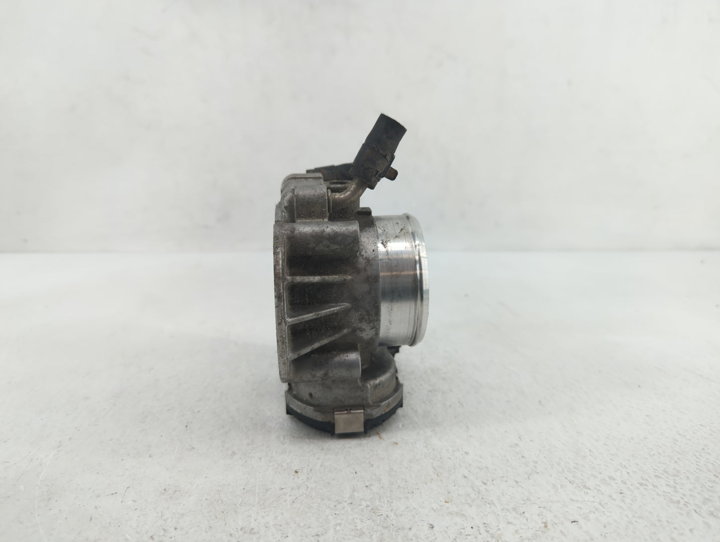 2010-2012 Hyundai Santa Fe Throttle Body P/N:35100-25400 35100-25200 Fits Fits 2006 2007 2008 2009 2010 2011 2012 2013 OEM U