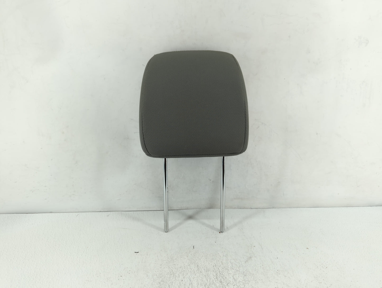 2010-2012 Hyundai Santa Fe Headrest Head Rest Front Driver Passenger Seat Fits Fits 2010 2011 2012 OEM Used Auto Parts - Oem
