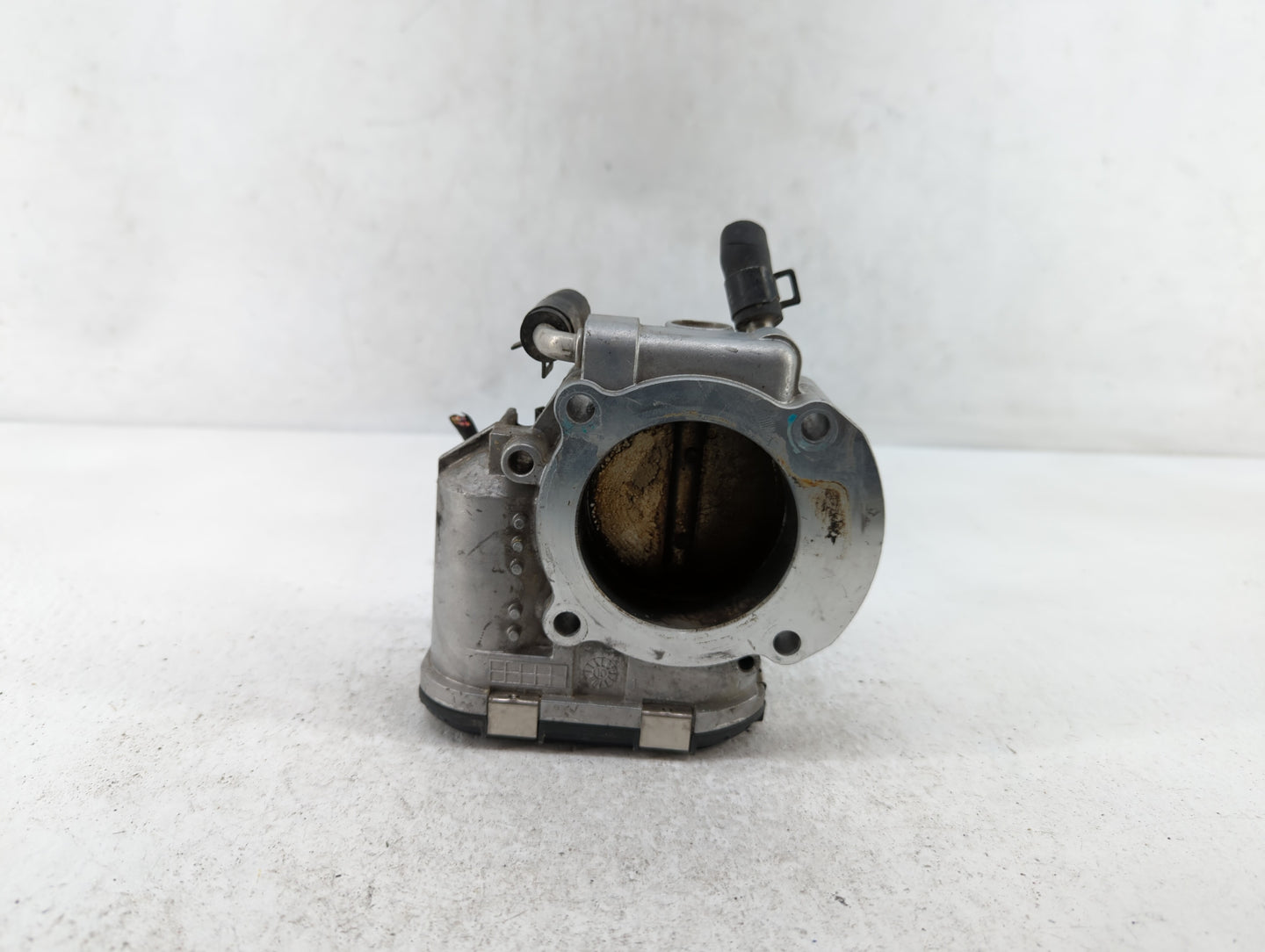 2010-2012 Hyundai Santa Fe Throttle Body P/N:35100-25400 35100-25200 Fits Fits 2006 2007 2008 2009 2010 2011 2012 2013 OEM U