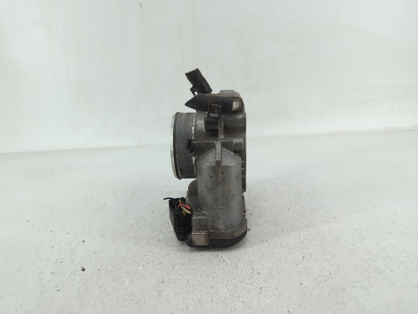 2010-2012 Hyundai Santa Fe Throttle Body P/N:35100-25400 35100-25200 Fits Fits 2006 2007 2008 2009 2010 2011 2012 2013 OEM U