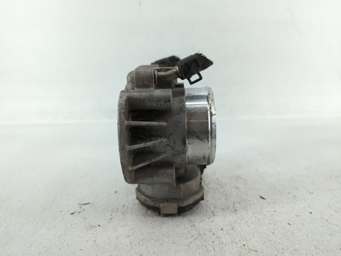 2010-2012 Hyundai Santa Fe Throttle Body P/N:35100-25400 35100-25200 Fits Fits 2006 2007 2008 2009 2010 2011 2012 2013 OEM U