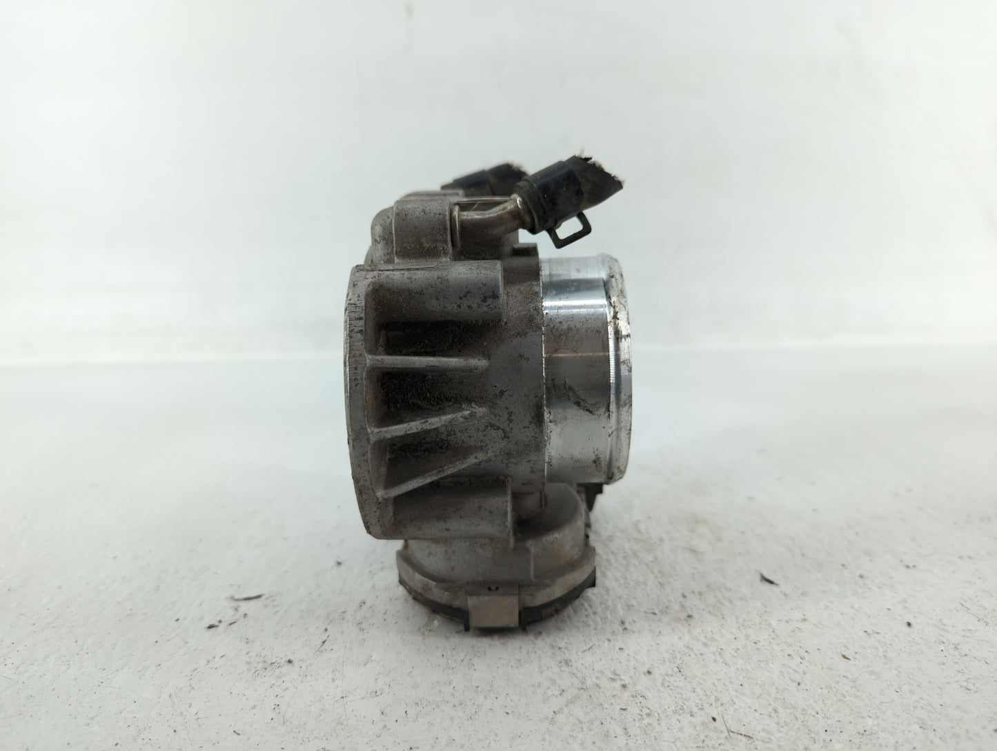 2010-2012 Hyundai Santa Fe Throttle Body P/N:35100-25400 35100-25200 Fits Fits 2006 2007 2008 2009 2010 2011 2012 2013 OEM U