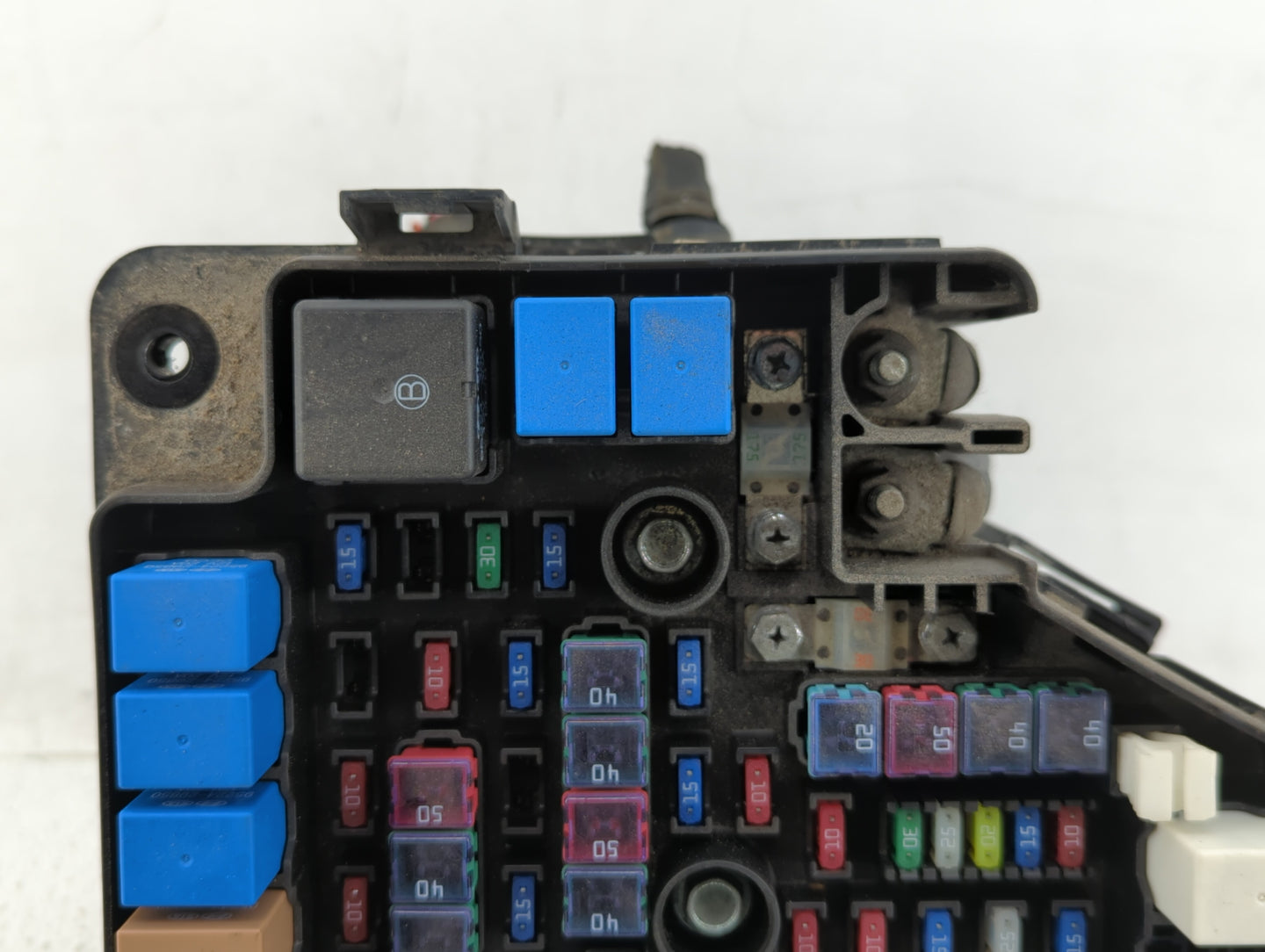 2010-2012 Hyundai Santa Fe Fusebox Fuse Box Panel Relay Module P/N:91406-0W110 91115-2B050, 91950-2B710 Fits Fits 2010 2011 