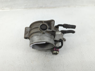 2010-2012 Hyundai Santa Fe Throttle Body P/N:35100-3C700 28099075 Fits Fits 2010 2011 2012 2013 2014 OEM Used Auto Parts