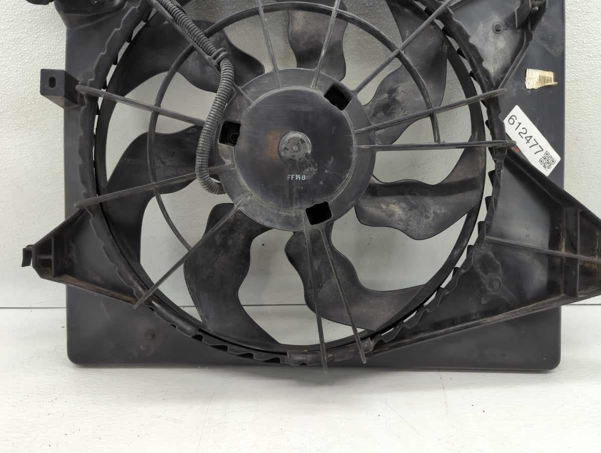 2010-2012 Hyundai Santa Fe Left Radiator Fan Motor Assembly Black 612477 - Oemusedautoparts1.com