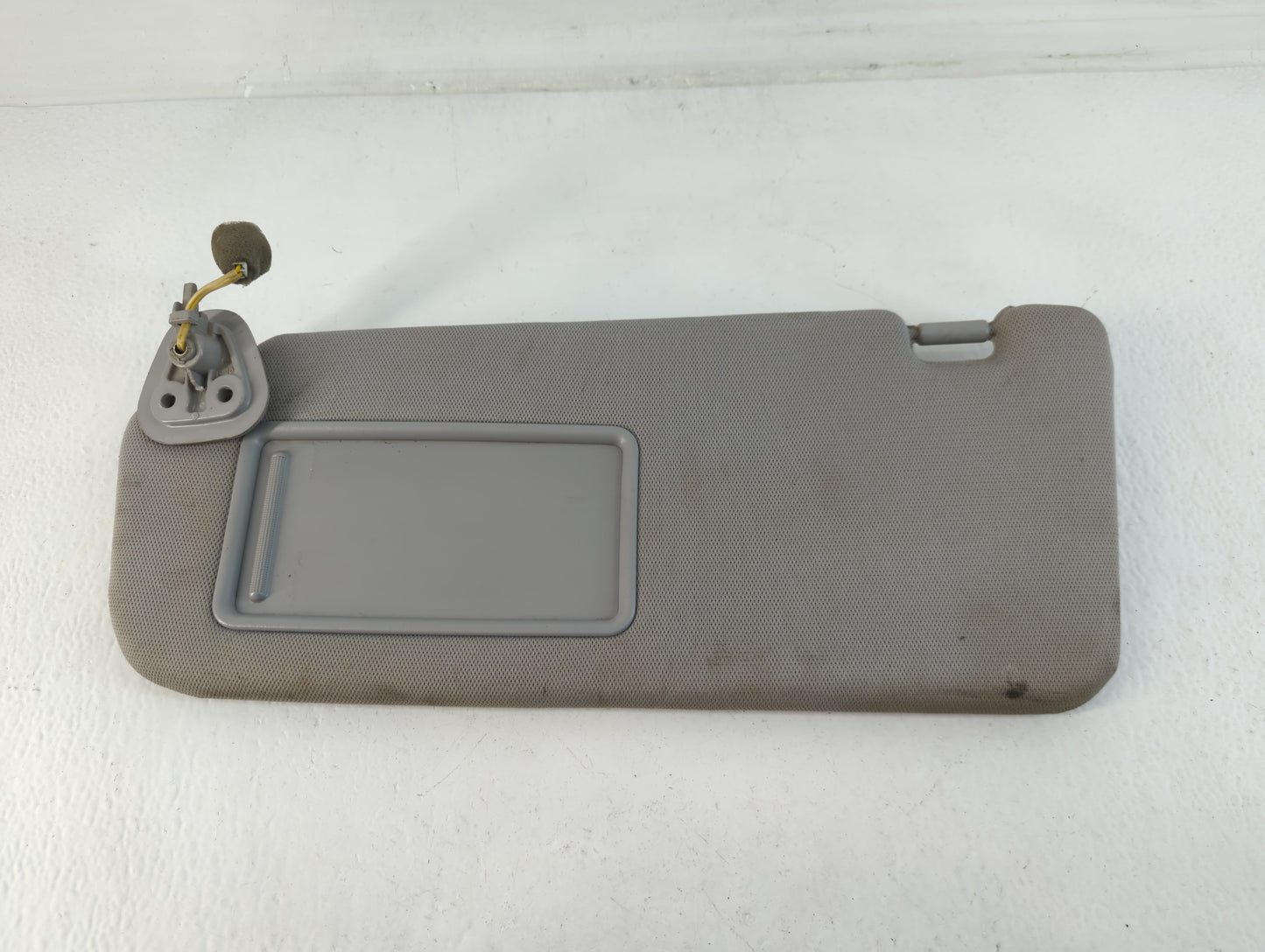2010-2012 Hyundai Santa Fe Sun Visor Shade Replacement Driver Left Mirror Fits Fits 2010 2011 2012 OEM Used Auto Parts - Oem
