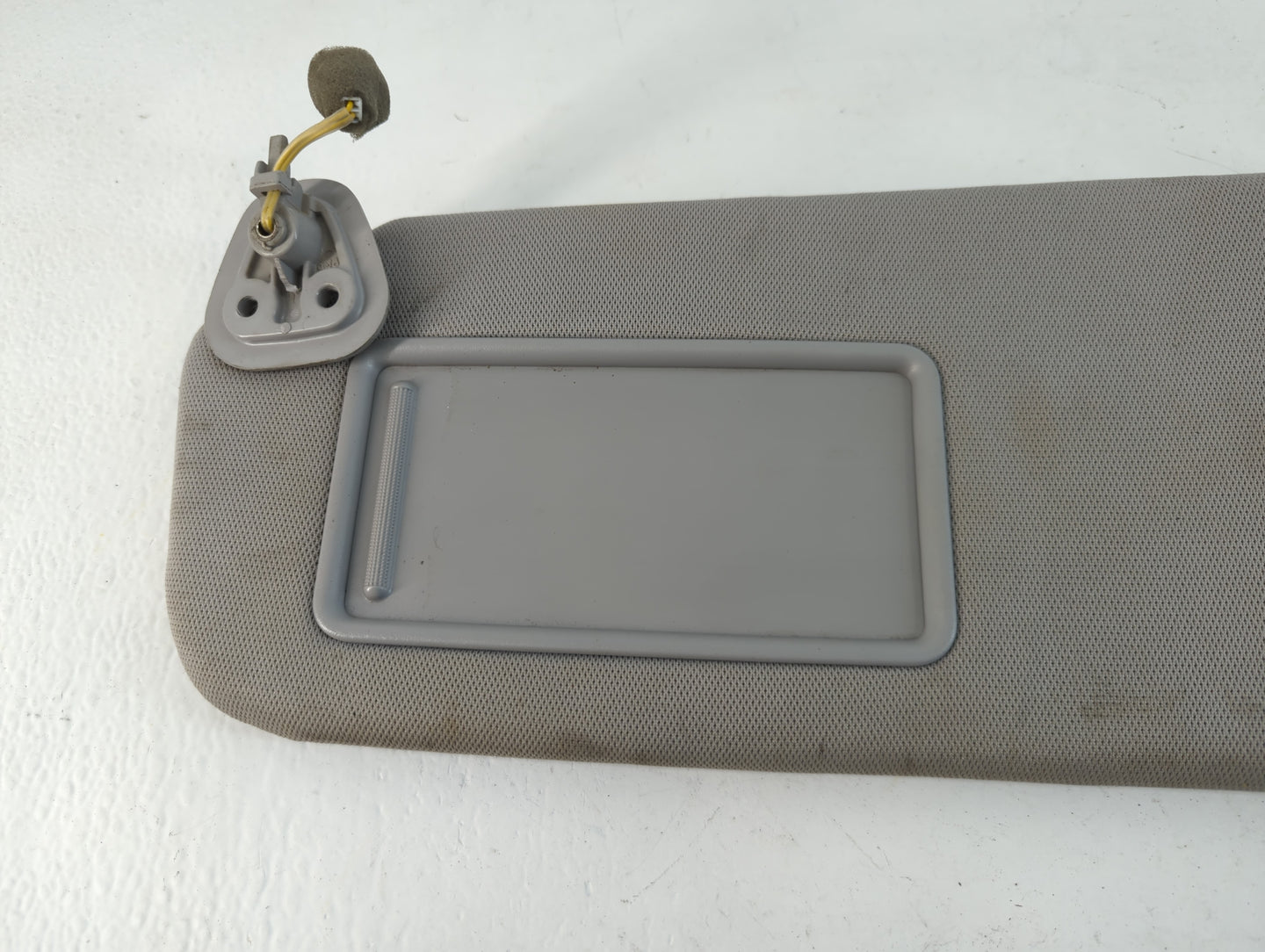 2010-2012 Hyundai Santa Fe Sun Visor Shade Replacement Driver Left Mirror Fits Fits 2010 2011 2012 OEM Used Auto Parts - Oem