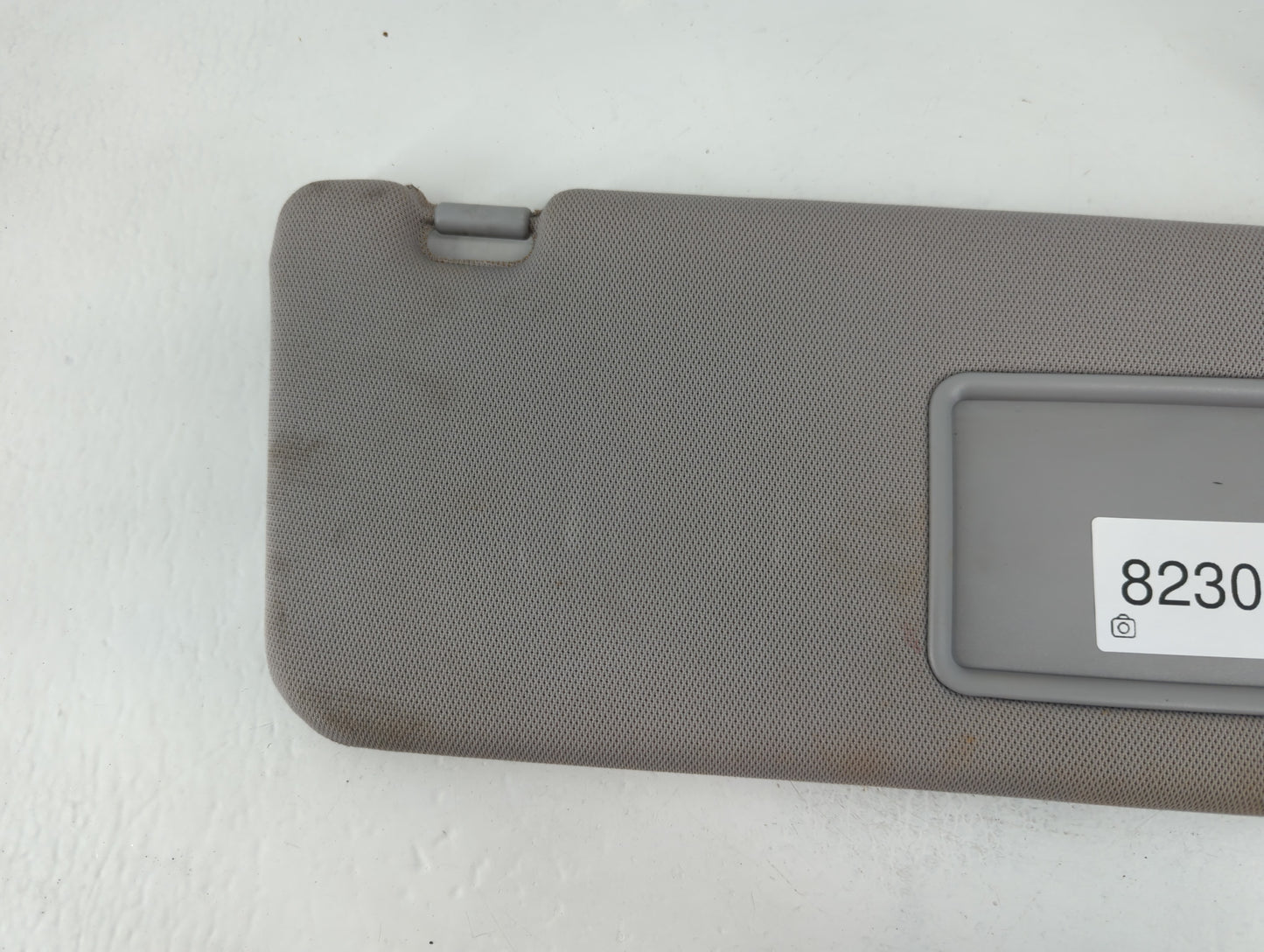 2010-2012 Hyundai Santa Fe Sun Visor Shade Replacement Driver Left Mirror Fits Fits 2010 2011 2012 OEM Used Auto Parts - Oem