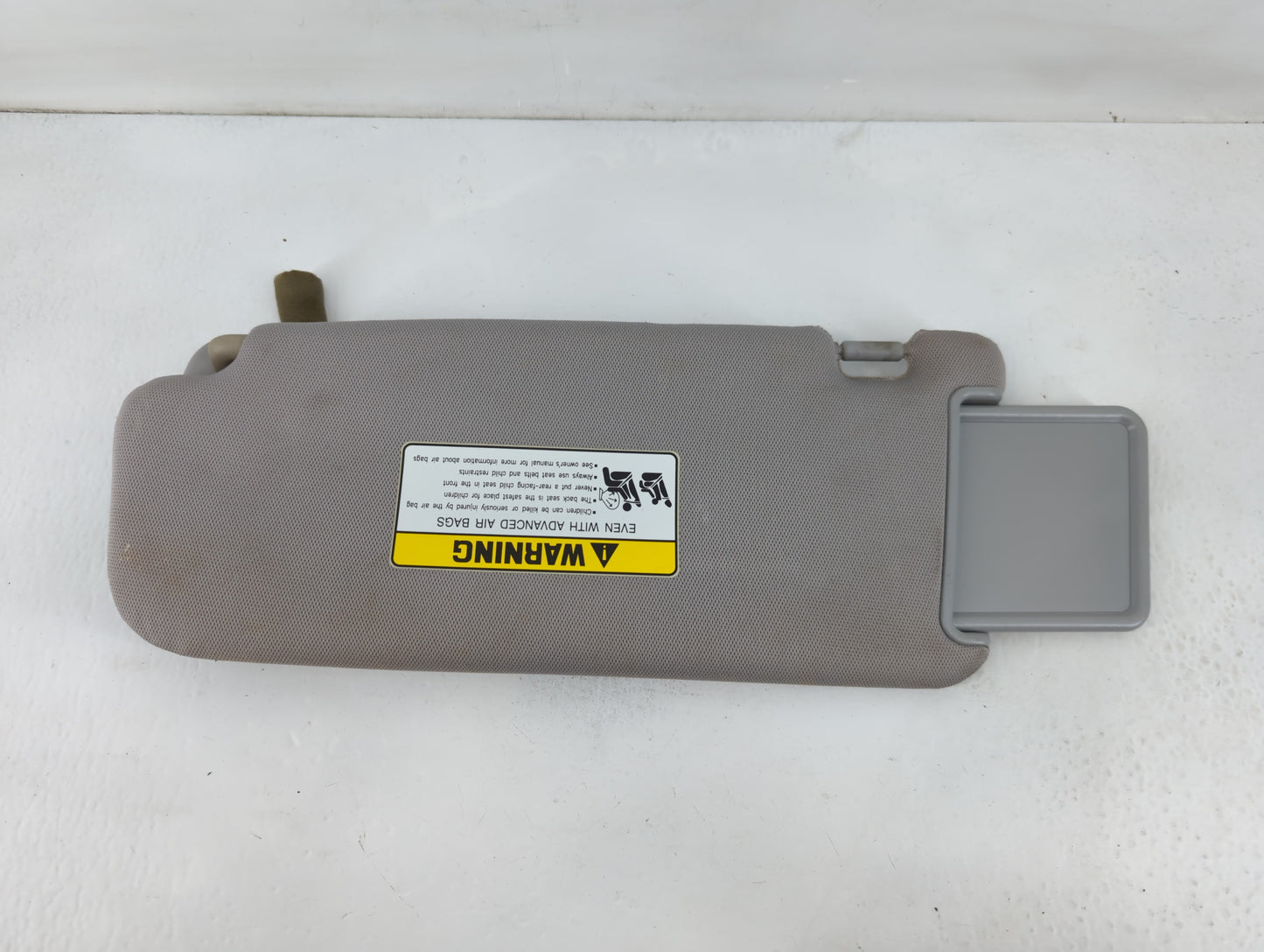 2010-2012 Hyundai Santa Fe Sun Visor Shade Replacement Driver Left Mirror Fits Fits 2010 2011 2012 OEM Used Auto Parts - Oem