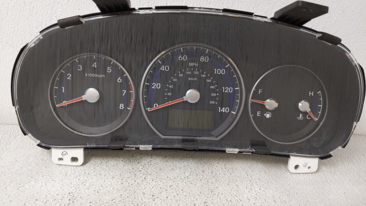 2010-2012 Hyundai Santa Fe Instrument Cluster Speedometer Gauges P/N:94011-0W031 Fits Fits 2010 2011 2012 OEM Used Auto Part