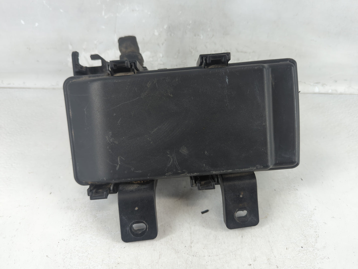 2008-2010 Hyundai Sonata Fusebox Fuse Box Panel Relay Module P/N:91950-3K750 Fits Fits 2008 2009 2010 OEM Used Auto Parts - 