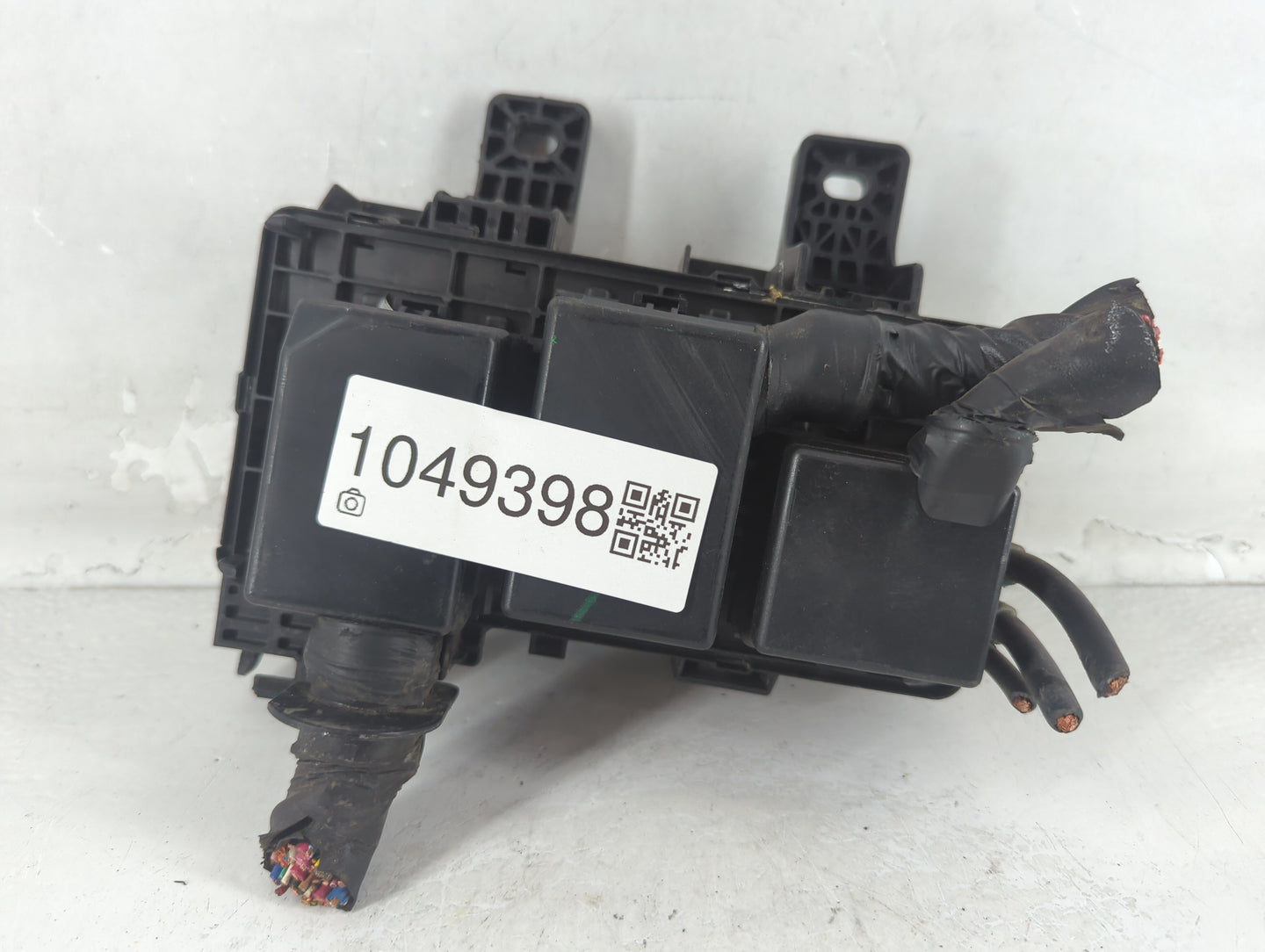 2008-2010 Hyundai Sonata Fusebox Fuse Box Panel Relay Module P/N:91950-3K750 Fits Fits 2008 2009 2010 OEM Used Auto Parts - 