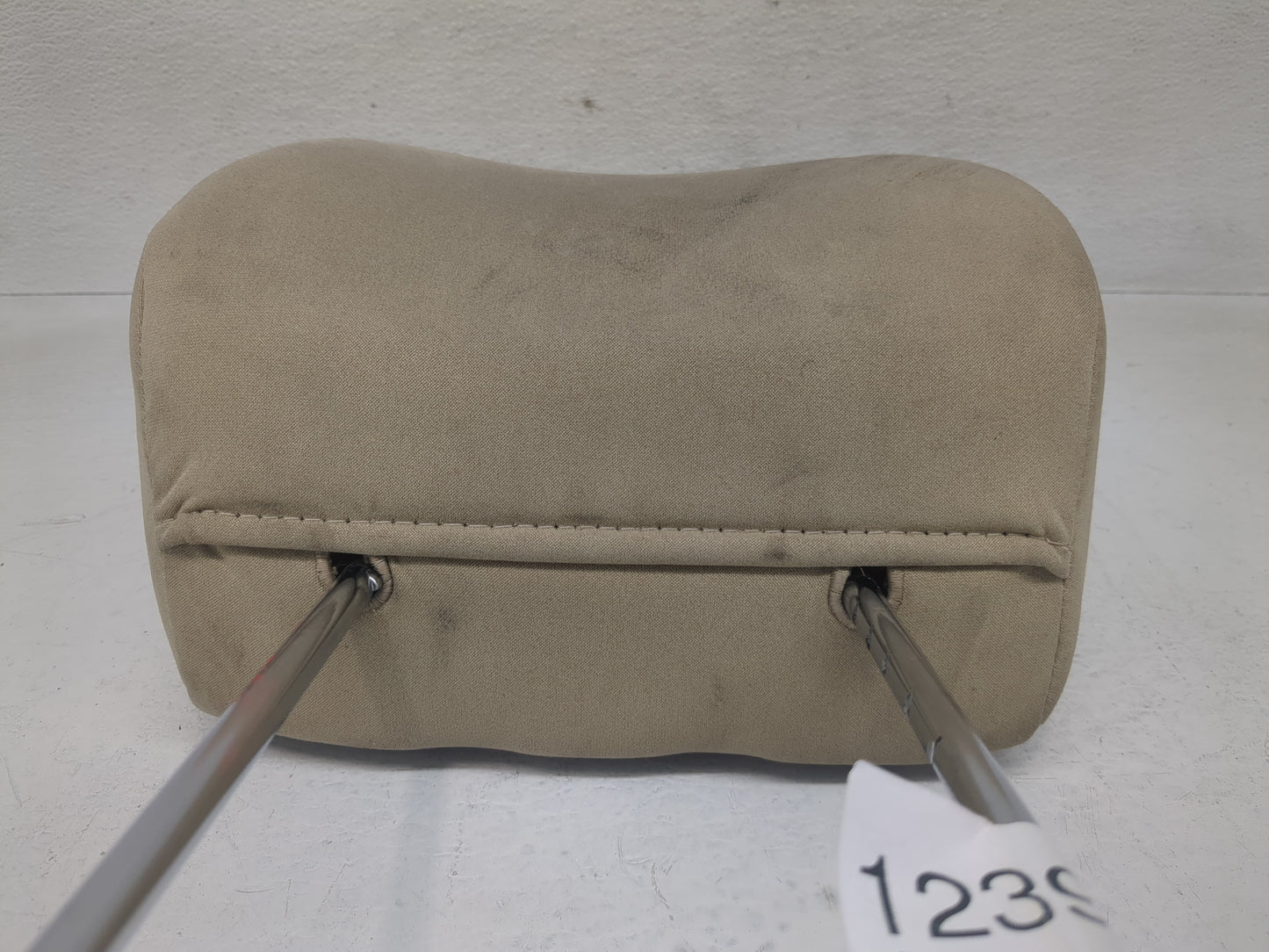 2010 Hyundai Sonata Headrest Head Rest Front Driver Passenger Seat Fits OEM Used Auto Parts - Oemusedautoparts1.com