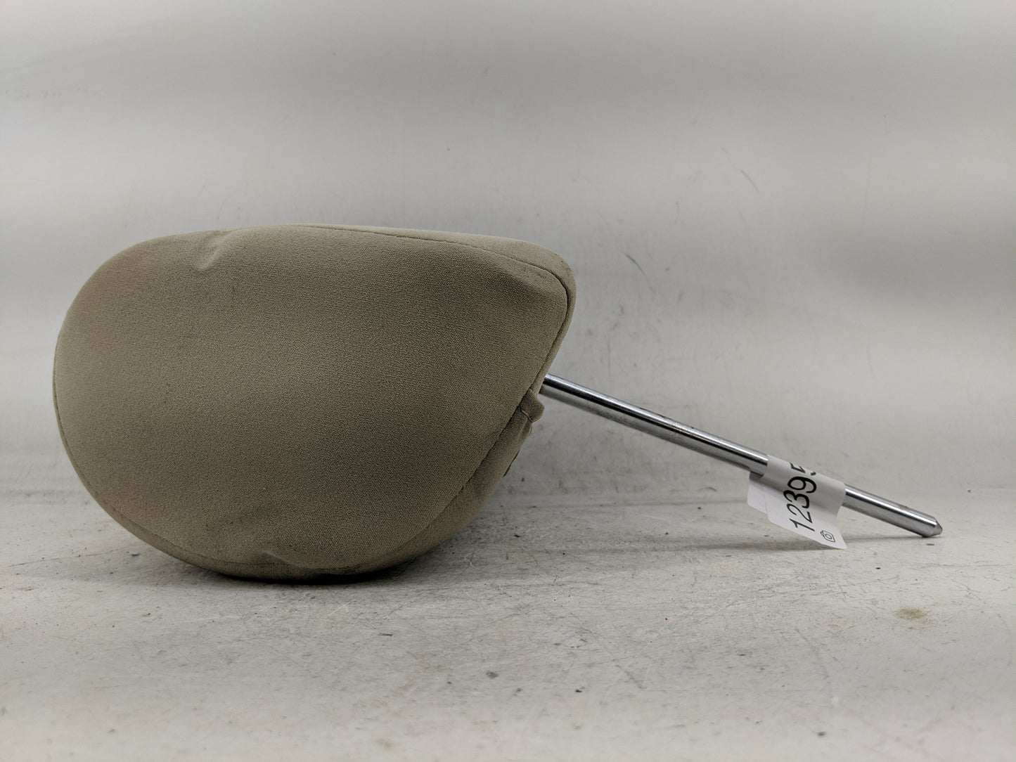 2010 Hyundai Sonata Headrest Head Rest Front Driver Passenger Seat Beige - Oemusedautoparts1.com