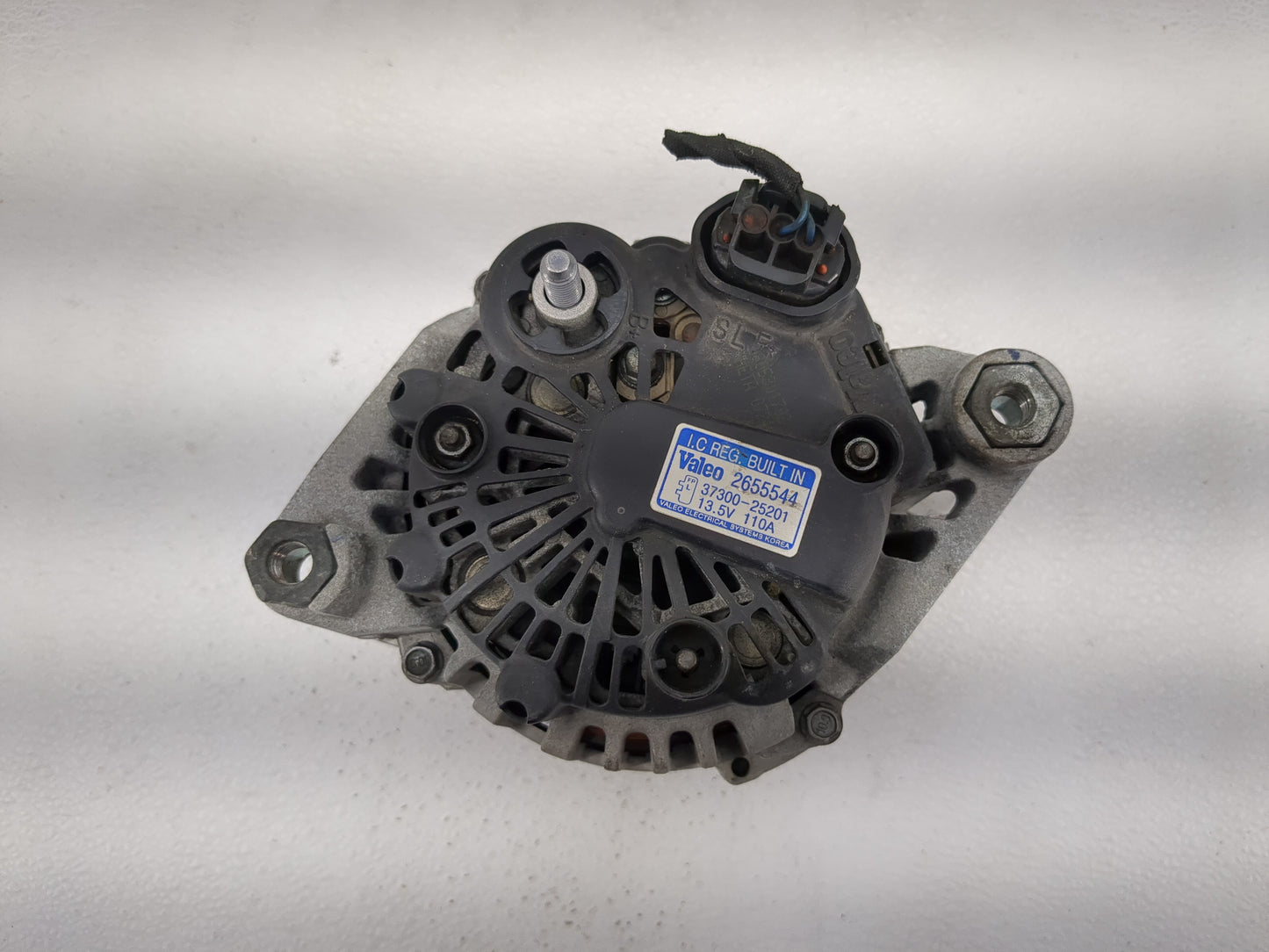 2009-2010 Hyundai Sonata Alternator Replacement Generator Charging Assembly Engine OEM P/N:2655544 37300-25201 Fits Fits 200
