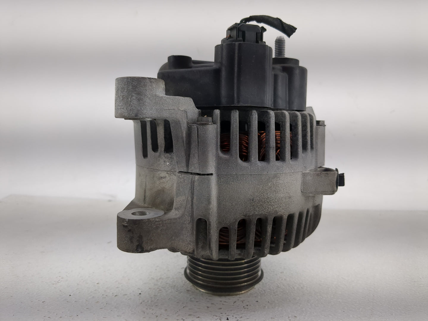 2009-2010 Hyundai Sonata Alternator Replacement Generator Charging Assembly Engine OEM P/N:2655544 37300-25201 Fits Fits 200