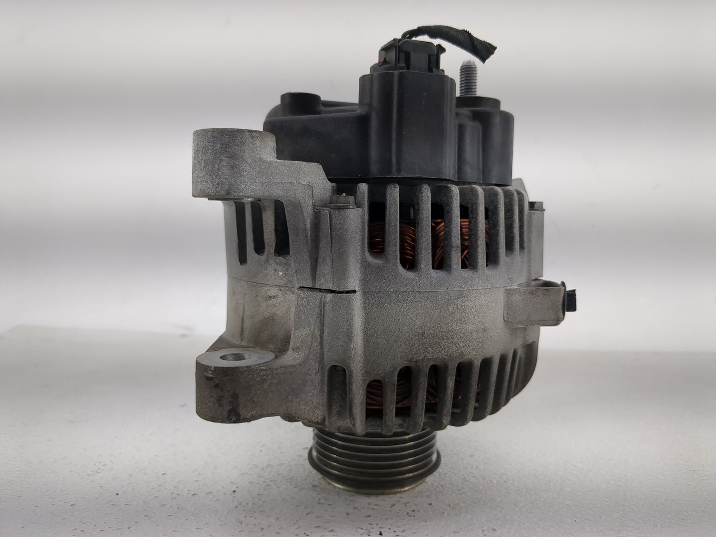 2009-2010 Hyundai Sonata Alternator Replacement Generator Charging Assembly Engine OEM P/N:2655544 37300-25201 Fits Fits 200