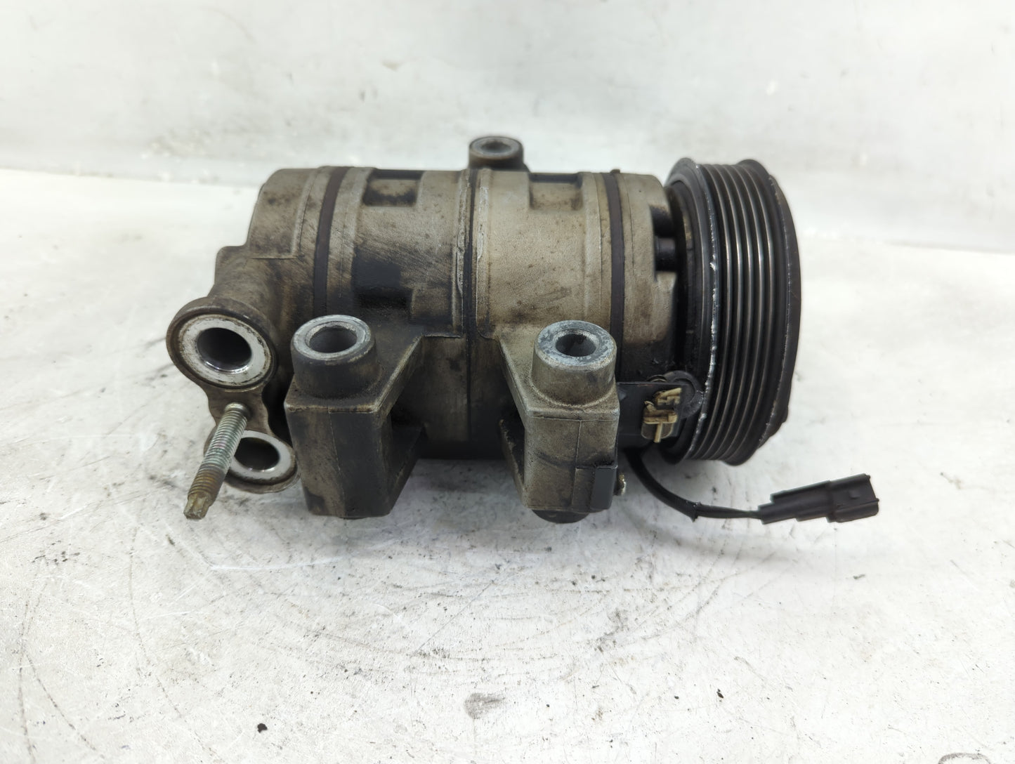2009-2010 Hyundai Sonata Air Conditioning A/c Ac Compressor Oem - Oemusedautoparts1.com