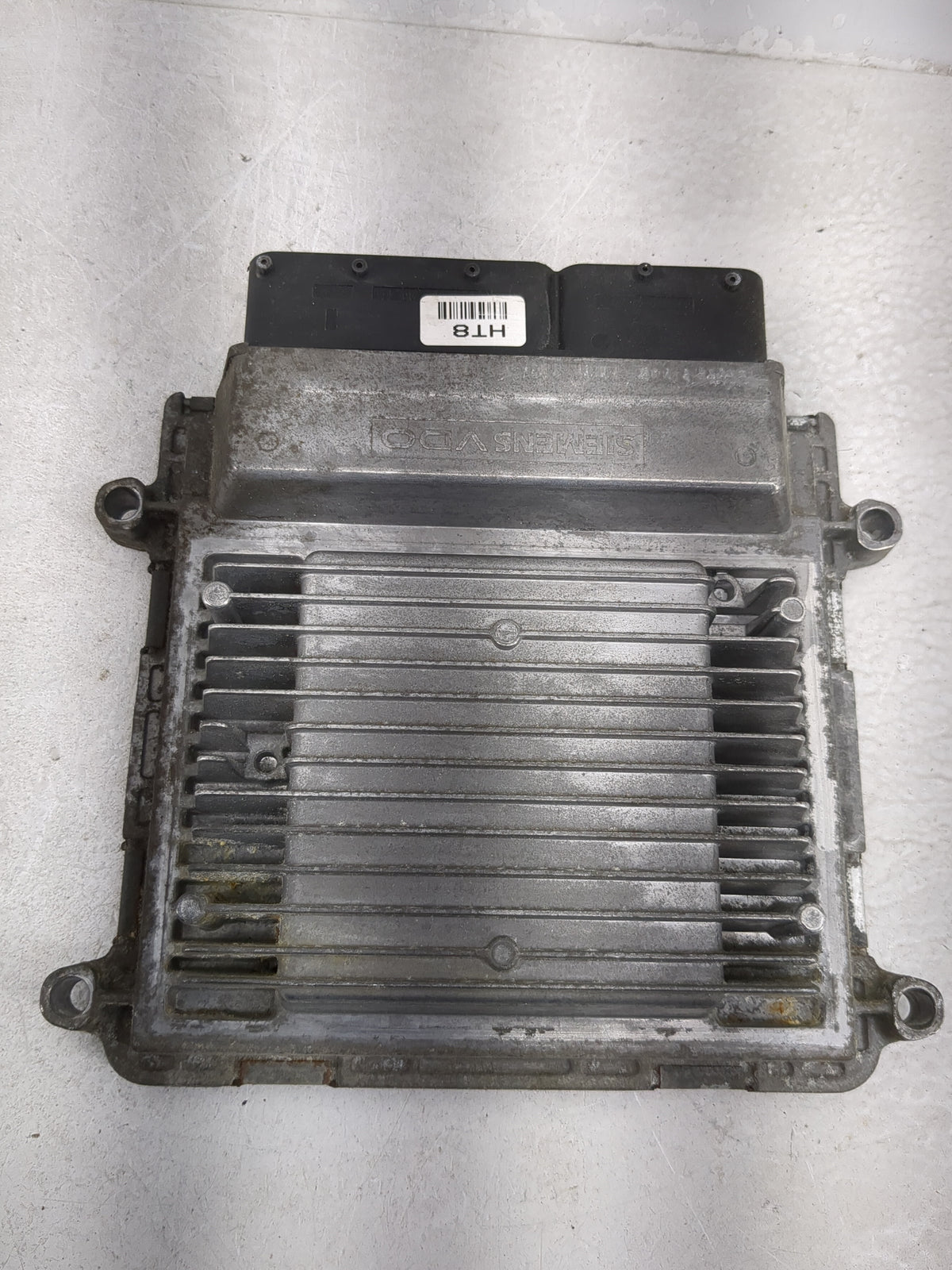 2009-2010 Hyundai Sonata PCM Engine Control Computer ECU ECM PCU OEM P/N:39100-2G352 Fits 2009 2010 OEM Used Auto Parts - Oe