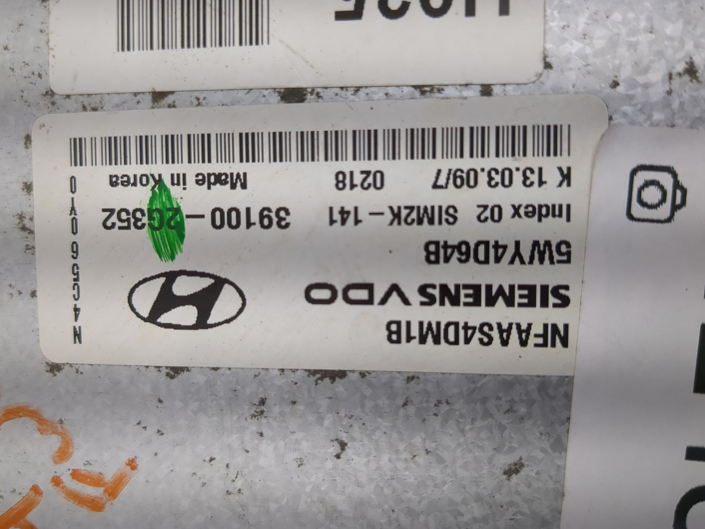2009-2010 Hyundai Sonata PCM Engine Control Computer ECU ECM PCU OEM P/N:39100-2G352 Fits Fits 2009 2010 OEM Used Auto Parts