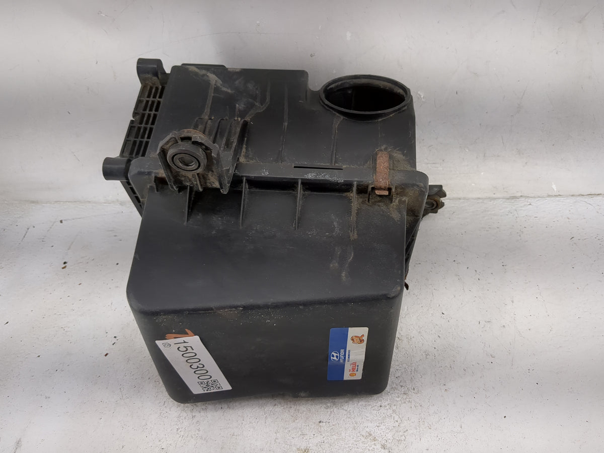 2009-2010 Hyundai Sonata Air Cleaner Intake-duct Hose Tube 1500300 - Oemusedautoparts1.com