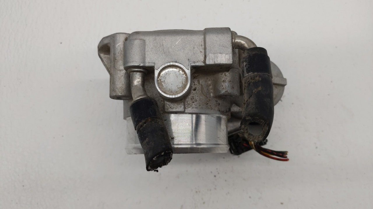 2006-2010 Hyundai Sonata Throttle Body P/N:35100-25400 35100-25200 Fits Fits 2006 2007 2008 2009 2010 2011 2012 2013 OEM Use
