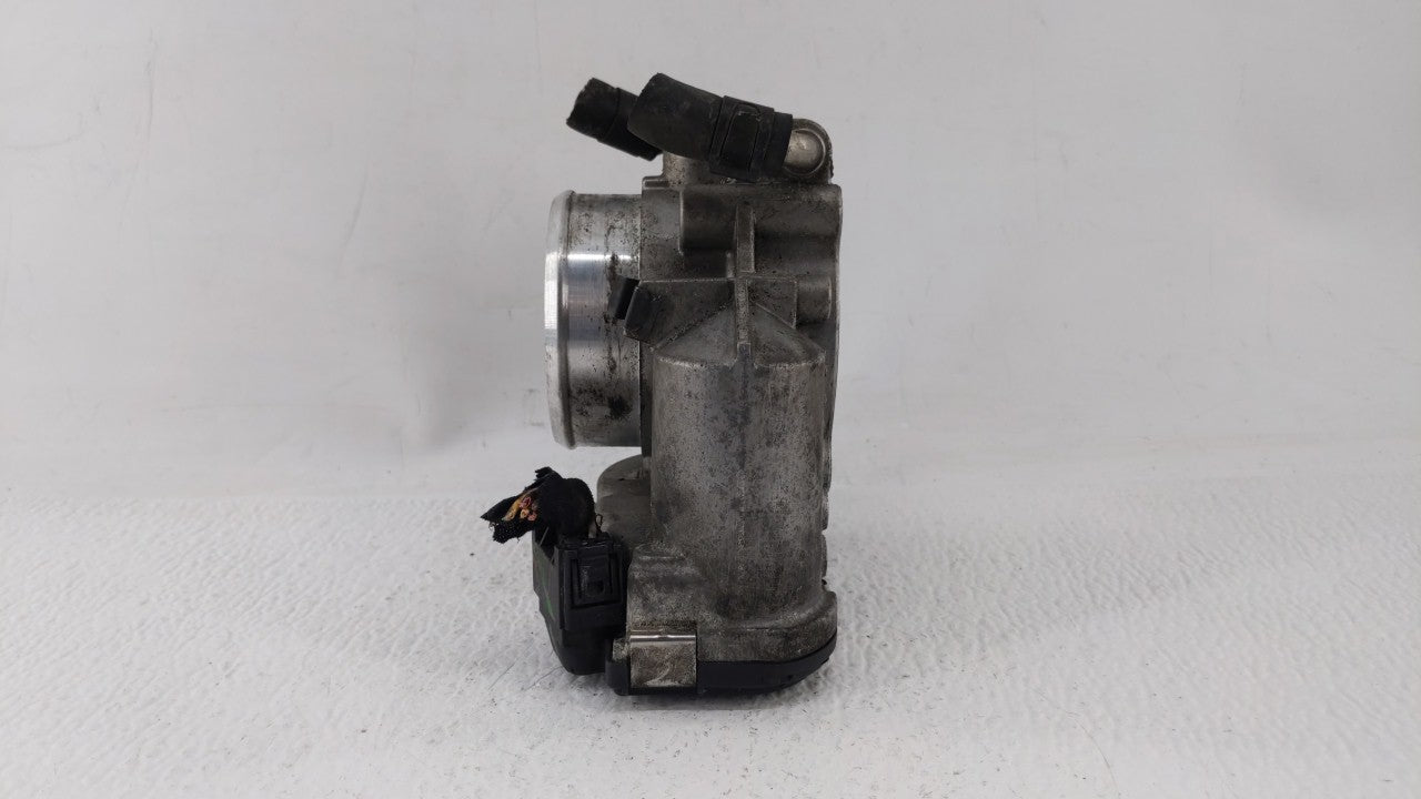 2006-2010 Hyundai Sonata Throttle Body P/N:35100-25400 35100-25200 Fits Fits 2006 2007 2008 2009 2010 2011 2012 2013 OEM Use
