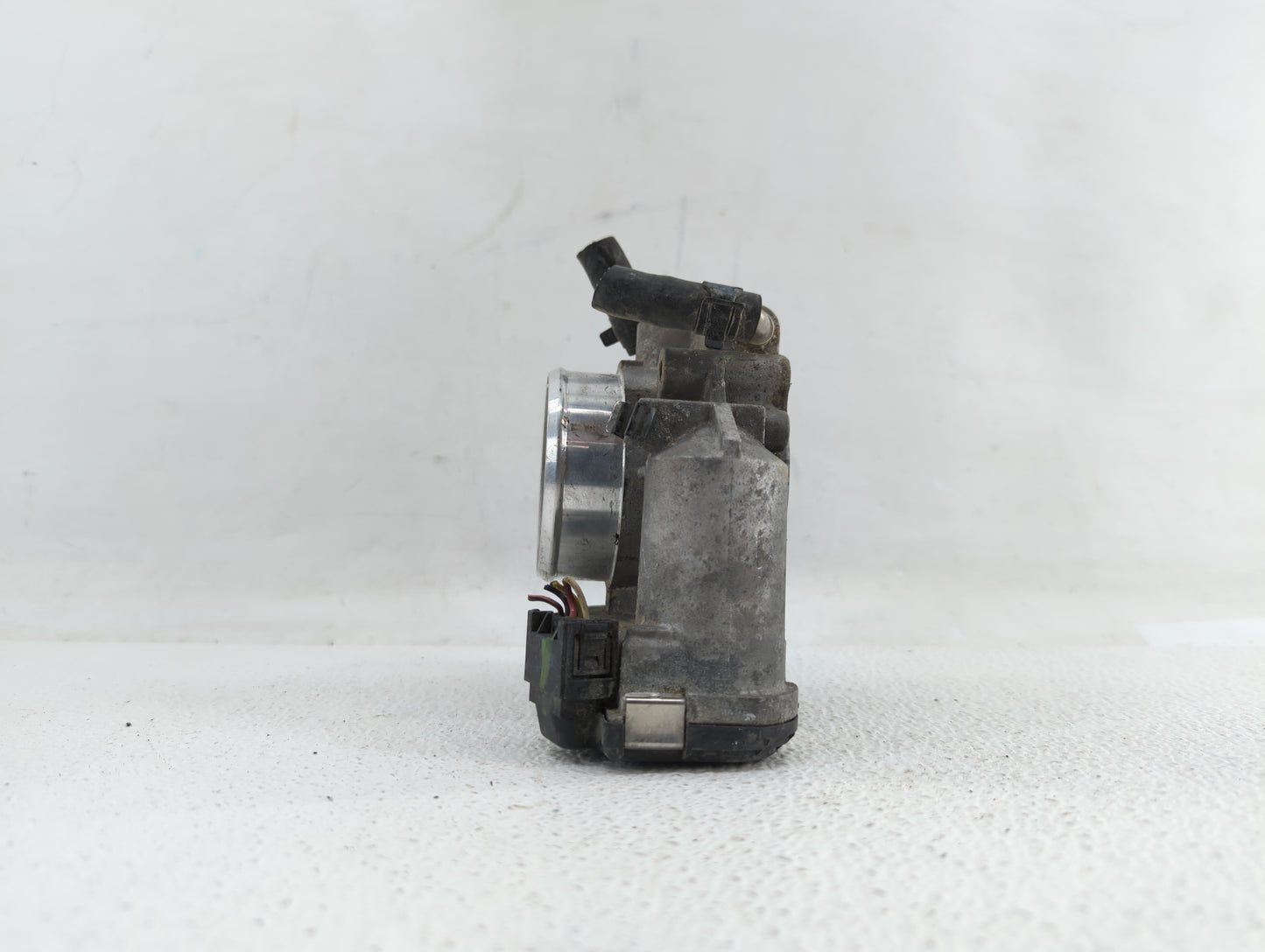 2006-2010 Hyundai Sonata Throttle Body P/N:35100-25400 35100-25200 Fits Fits 2006 2007 2008 2009 2010 2011 2012 2013 OEM Use