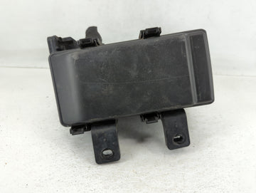 2008-2010 Hyundai Sonata Fusebox Fuse Box Panel Relay Module P/N:KD45675X0C KD45-675X0 C Fits Fits 2008 2009 2010 OEM Used A