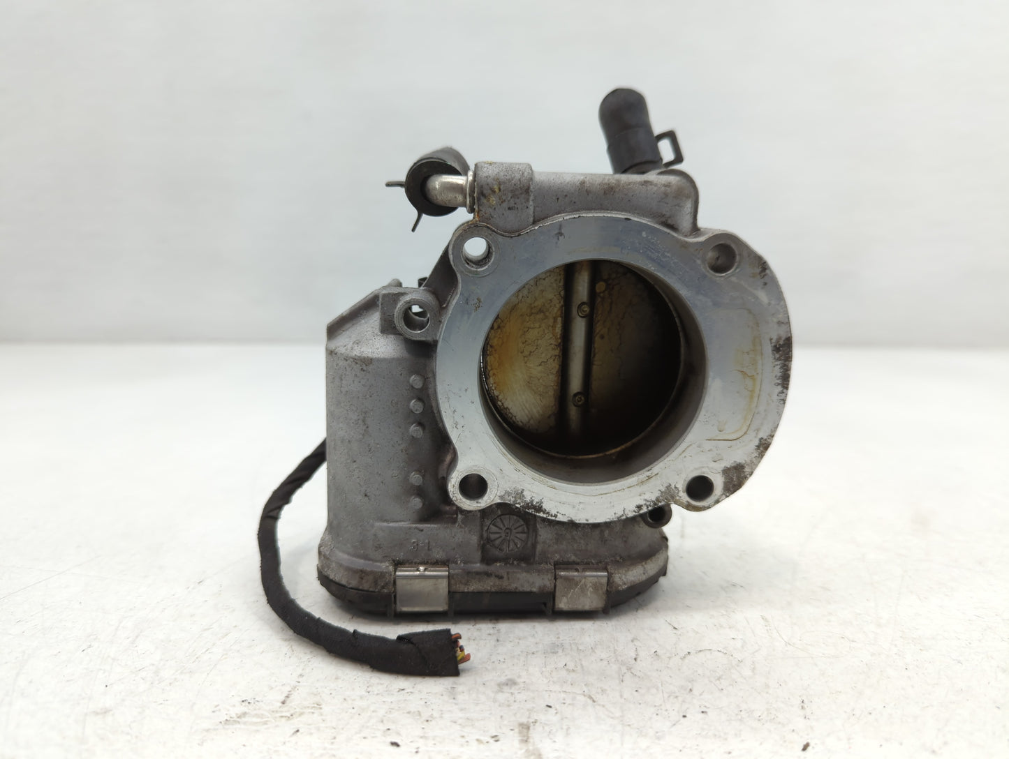 2006-2010 Hyundai Sonata Throttle Body P/N:35100-25400 Fits Fits 2006 2007 2008 2009 2010 2011 2012 2013 OEM Used Auto Parts