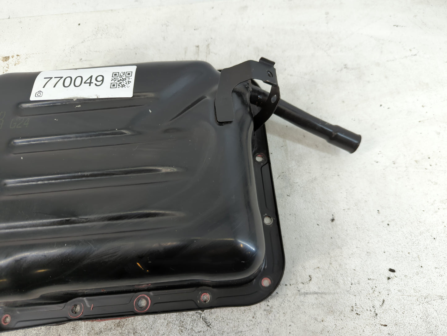 2009-2010 Hyundai Sonata Engine Oil Pan Fits Fits 2009 2010 2011 2012 2013 OEM Used Auto Parts - Oemusedautoparts1.com