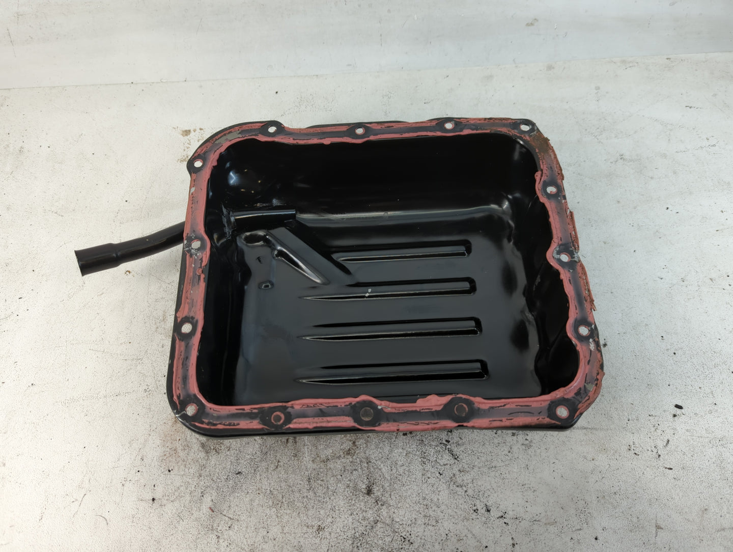 2009-2010 Hyundai Sonata Engine Oil Pan Fits Fits 2009 2010 2011 2012 2013 OEM Used Auto Parts - Oemusedautoparts1.com