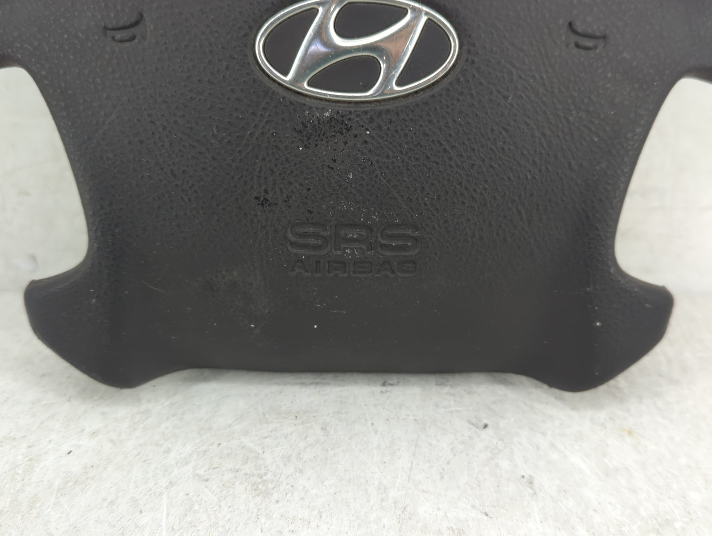 2009-2010 Hyundai Sonata Air Bag Driver Left Steering Wheel Mounted - Oemusedautoparts1.com