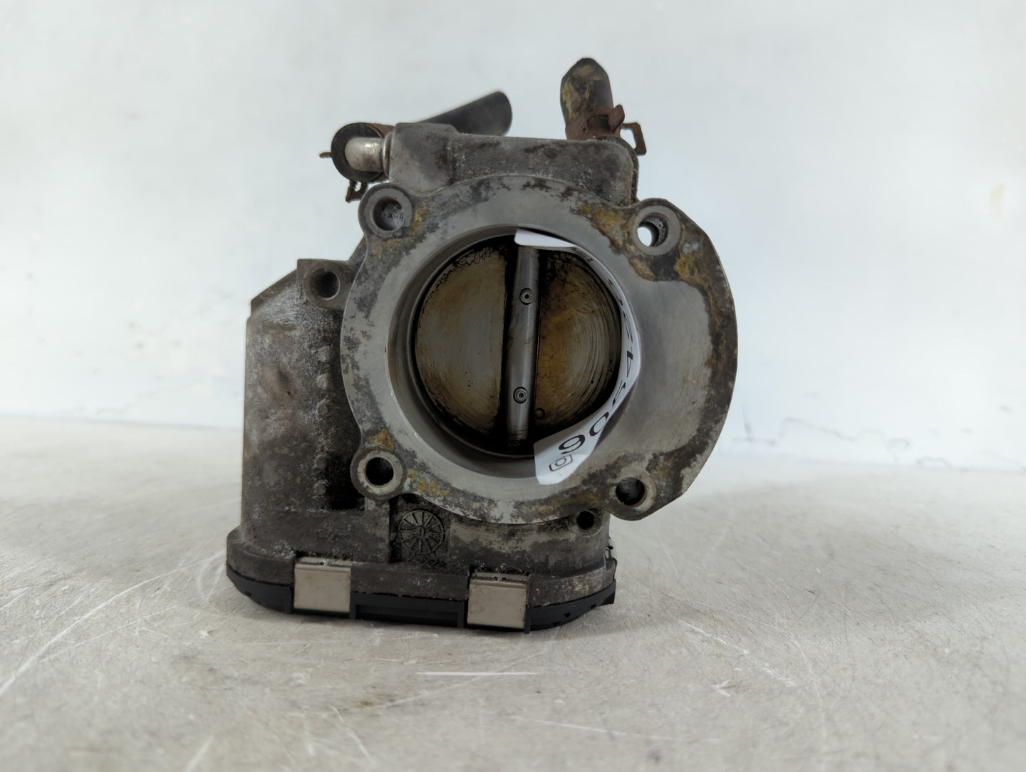 2006-2010 Hyundai Sonata Throttle Body Fits Fits 2006 2007 2008 2009 2010 2011 2012 2013 OEM Used Auto Parts - Oemusedautopa