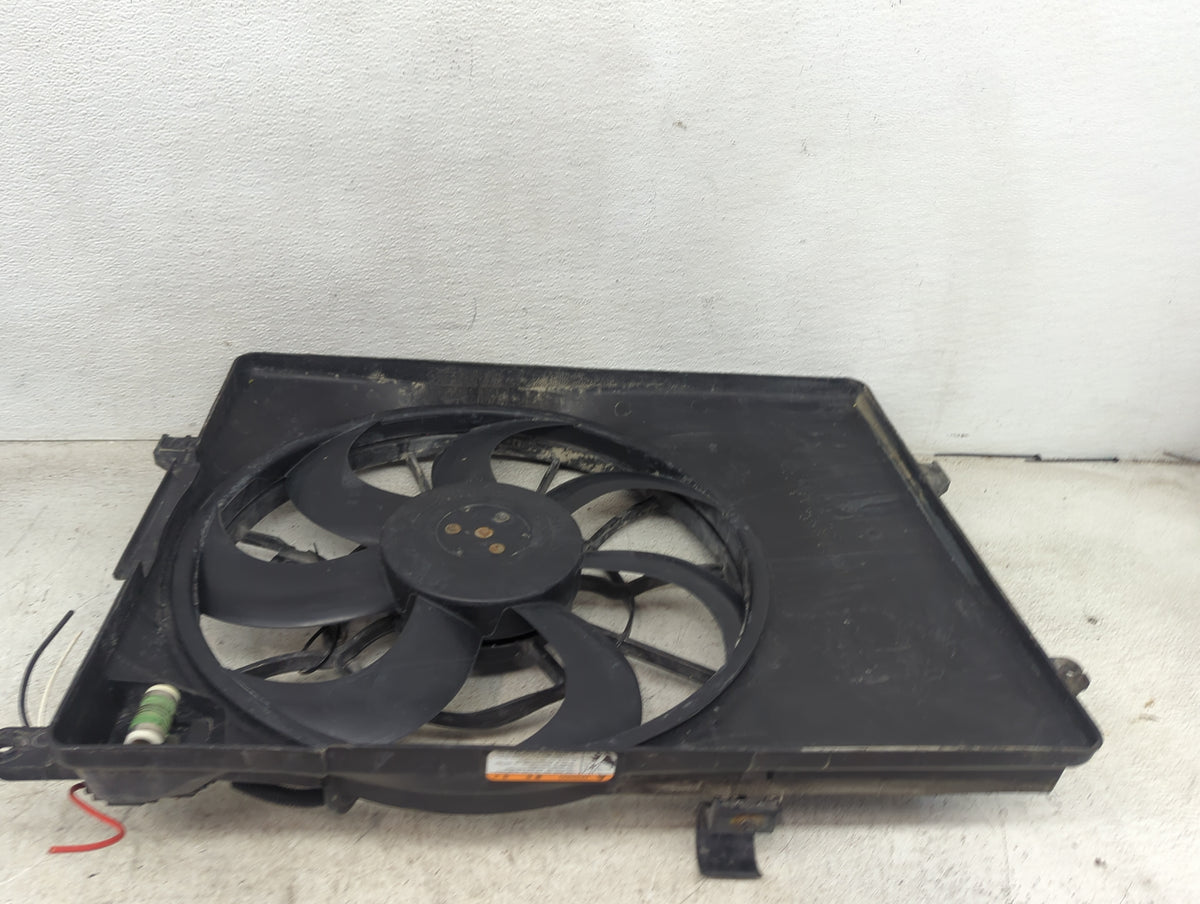 2010-2013 Hyundai Tucson Electric Radiator Cooling Fan Motor Assembly Fits Fits 2010 2011 2012 2013 OEM Used Auto Parts - Oe