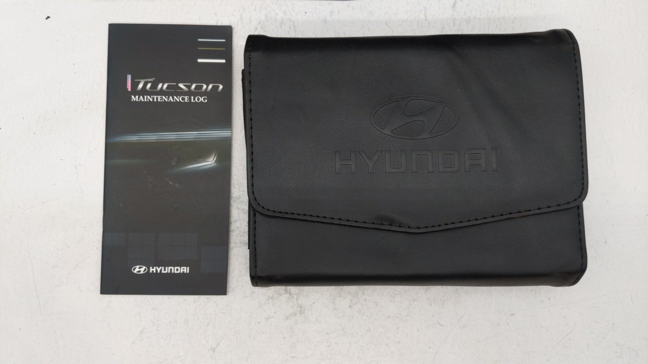 2010 Hyundai Tucson Owners Manual Book Guide OEM Used Auto Parts - Oemusedautoparts1.com