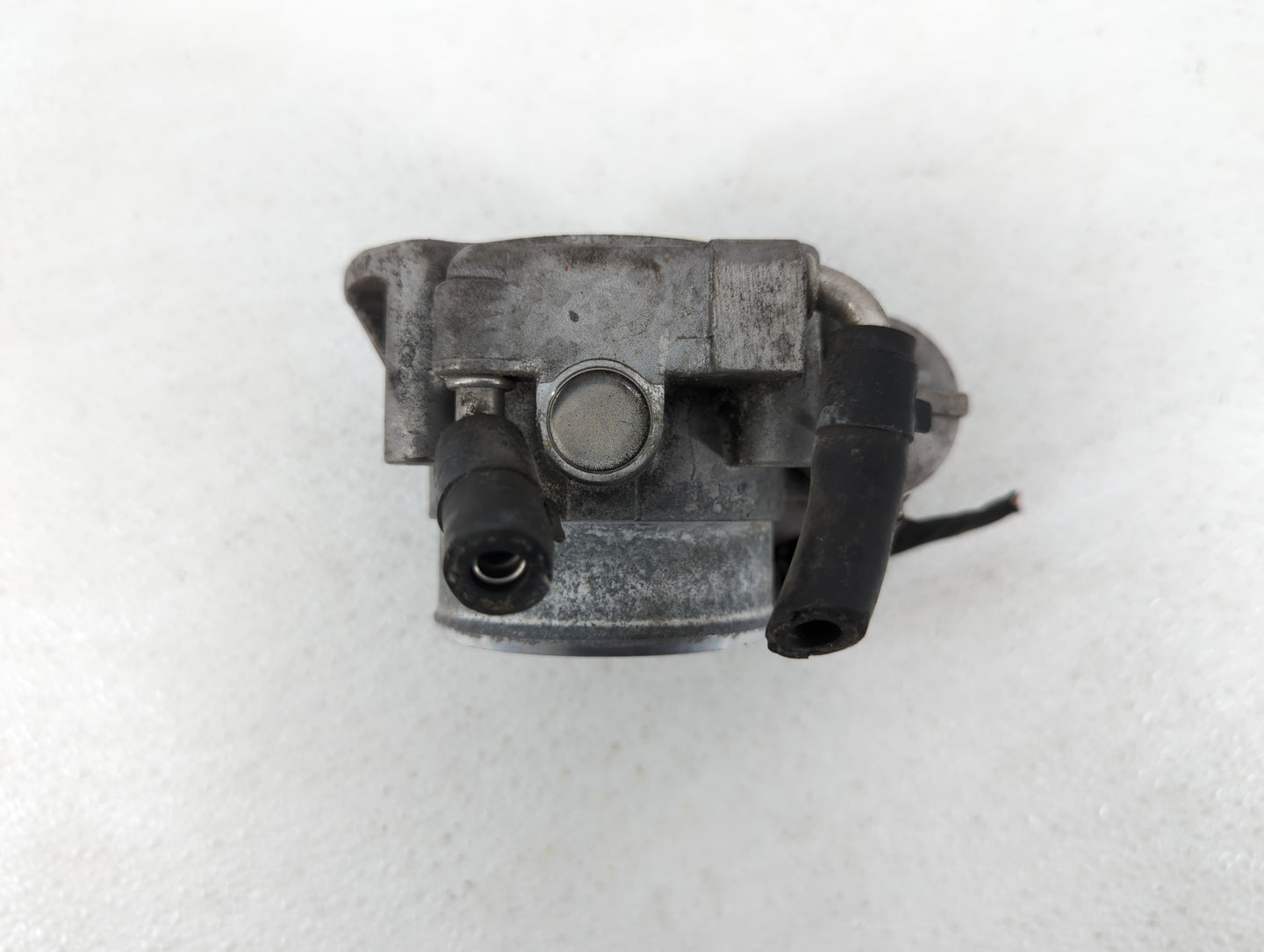 2010-2013 Hyundai Tucson Throttle Body P/N:35100-25400 35100-25200 Fits Fits 2006 2007 2008 2009 2010 2011 2012 2013 OEM Use