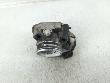 2010-2013 Hyundai Tucson Throttle Body P/N:35100-25400 Fits Fits 2006 2007 2008 2009 2010 2011 2012 2013 OEM Used Auto Parts
