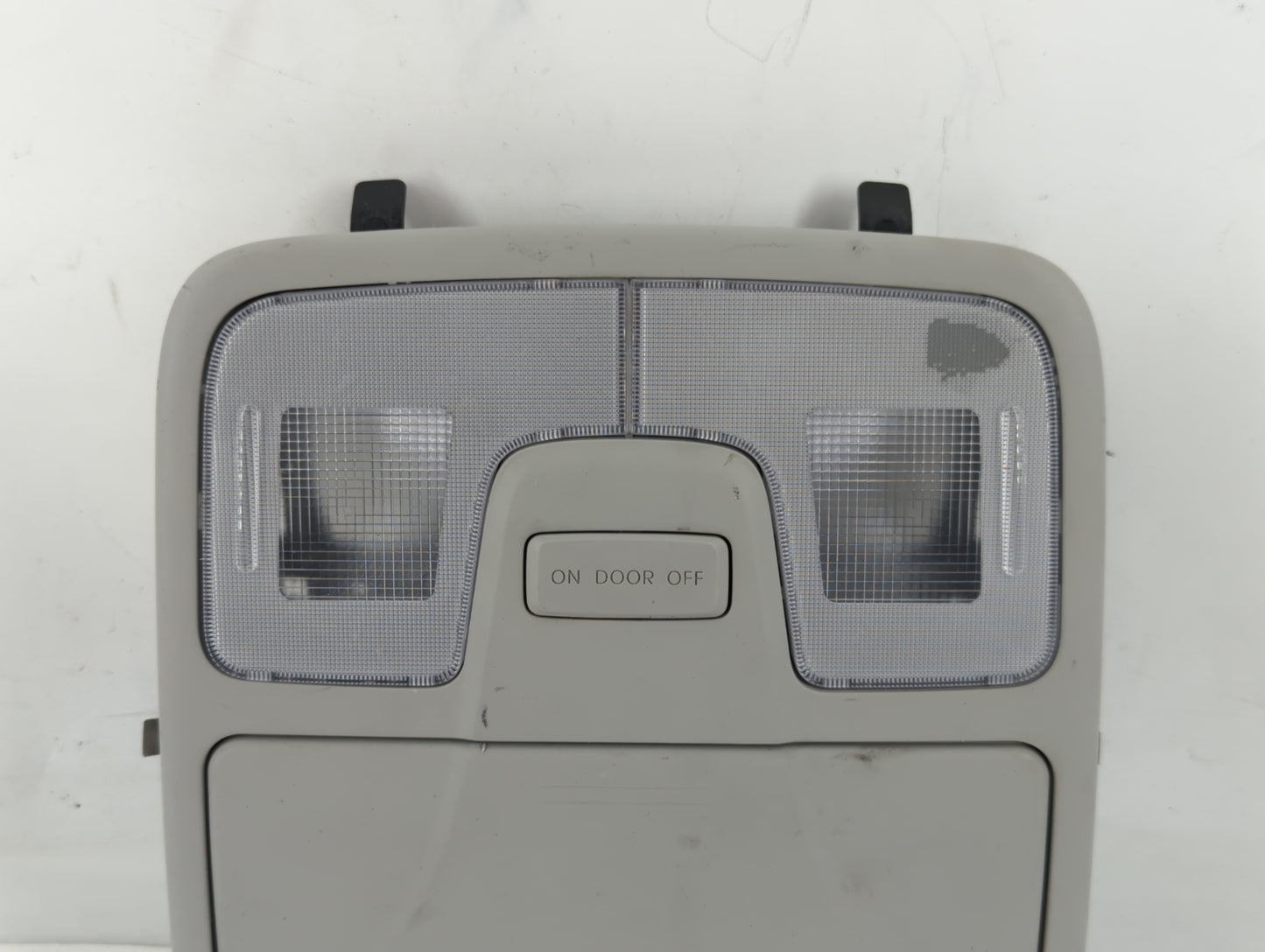 2010-2016 Hyundai Tucson Overhead Roof Console 748035 - Oemusedautoparts1.com