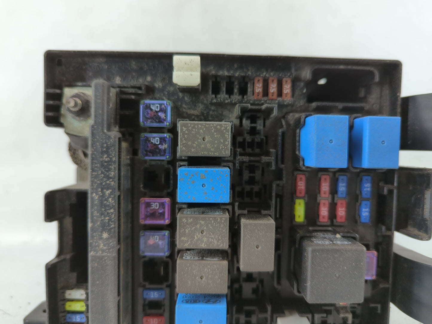 2010-2013 Hyundai Tucson Fusebox Fuse Box Panel Relay Module P/N:E012001 B012006, N91401-2S151-04 Fits Fits 2010 2011 2012 2